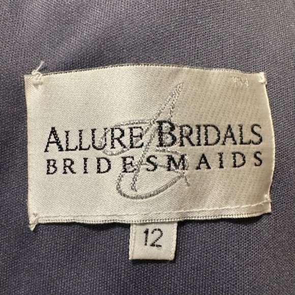 Deep Illusion Neckline A line skirt Bridesmaid Dress - Picture 14 of 16